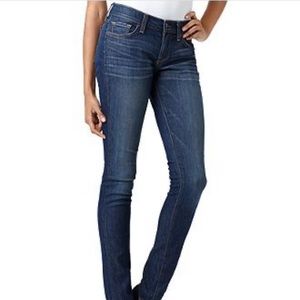 🍀 Lucky Brand Charlie Skinny Jeans 🍀